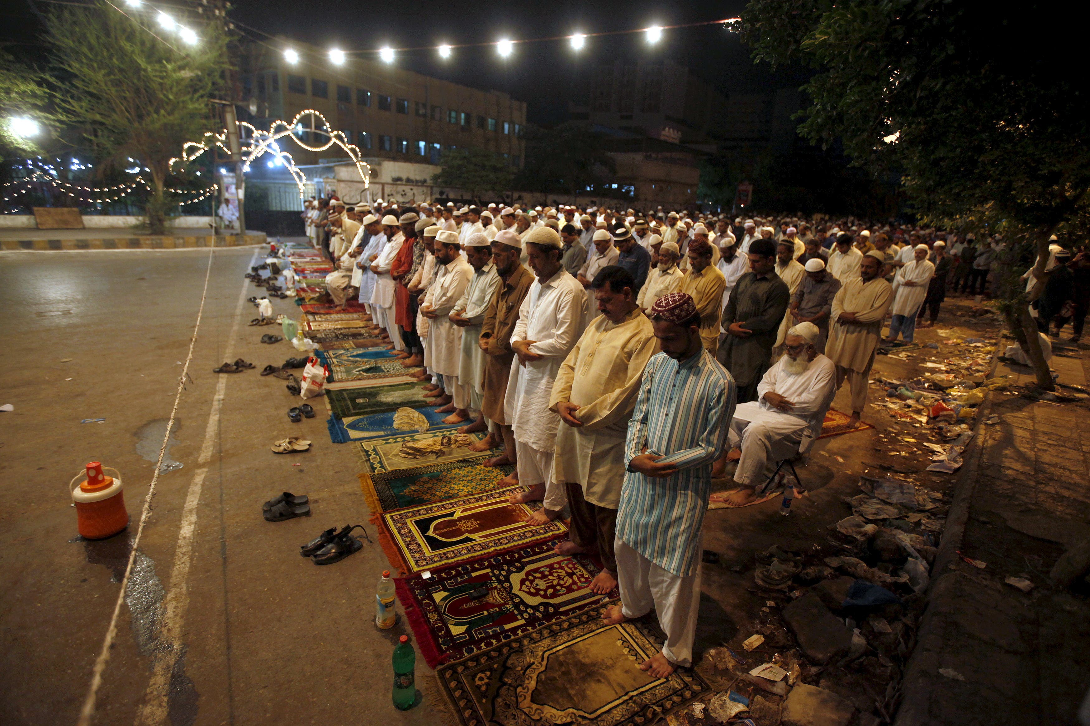 A day in Pakistan's Ramadan Al Arabiya English