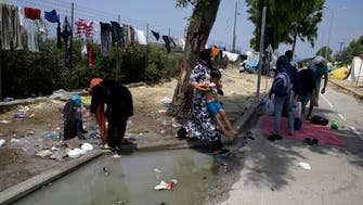 Greeks worry about impact of refugee crisis on tourism