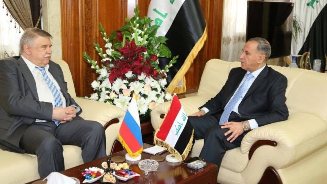 وزير الدفاع العراقي مع السفير الروسي