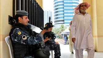 Kuwaiti police nab man who dressed as woman near mosque