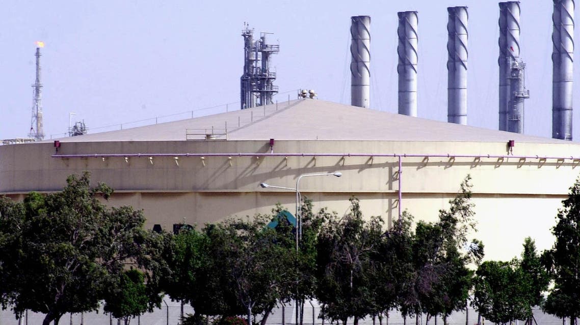 A fuel storage tank at the Saudi Aramco Shell oil refinery in Jubail, Saudi Arabia. (File Photo: AP)