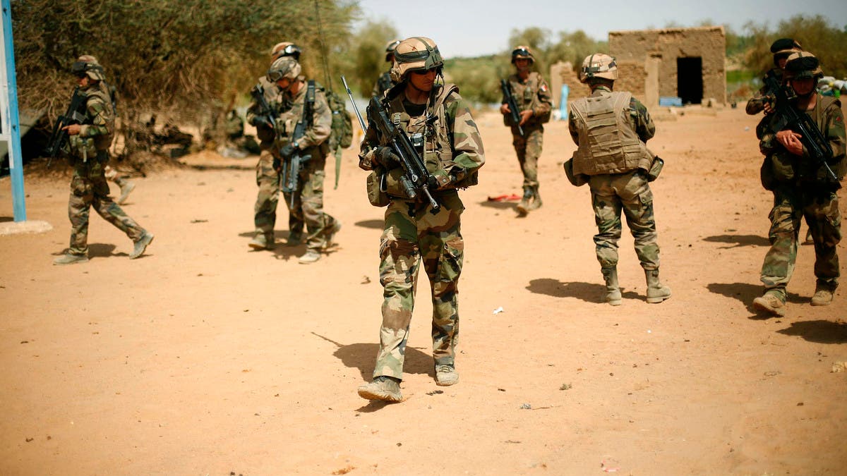 France says two of its soldiers killed in Mali thumbnail