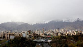 Britain lifts Iran travel warning 