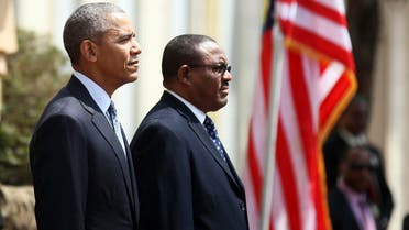 U.S. President Barack Obama (L) takes part in a welcome ceremony with Ethiopia's Prime Minister Hailemariam Desalegn (R) at the National Palace in Addis Ababa, Ethiopia July 27, 2015.(Reuters)