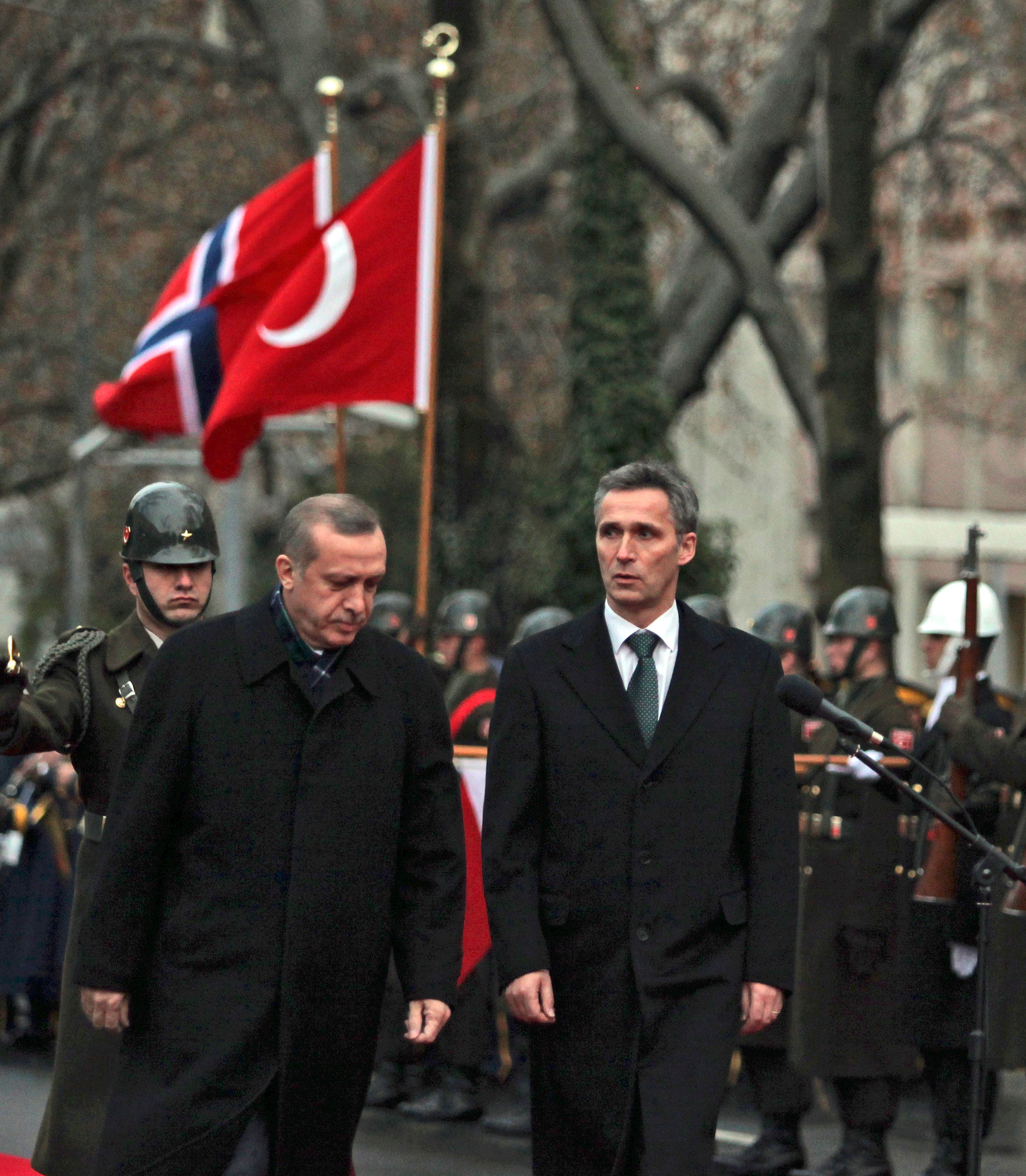 Turkish President Recep Tayyip Erdogan, left, walks alongside NATO Secretary General Jens Stoltenberg in Ankara, Turkey. (File: AP)