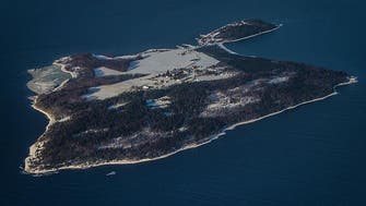 Prisoner escapes from Norway island jail on a surfboard