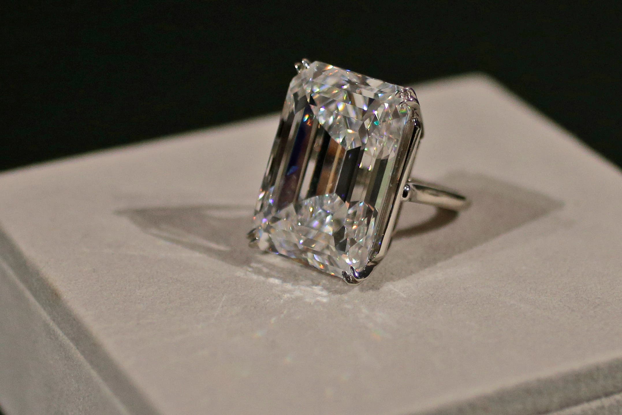 Sotheby's hot sale diamond ring