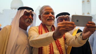 Modi addresses Indian community in Dubai    