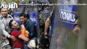 Macedonian police drive back 3,000 refugees from border