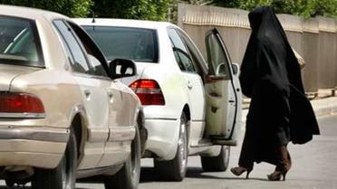 A female teacher leaves a school by car in the capital Riyadh, Saudi Arabia Sunday, April 27, 2008. (AP)
