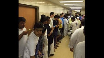Volunteers swarm Makkah hospitals to donate blood after crane collapse