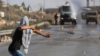 Israel arrests Palestinians after stone throwing