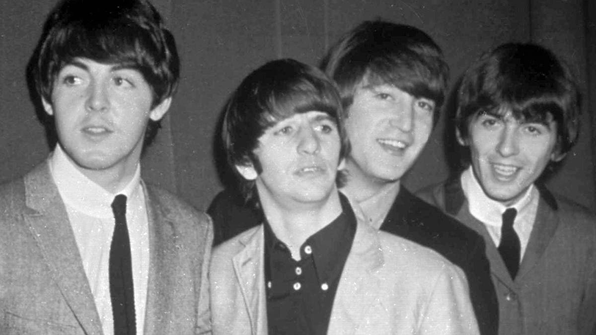 Beatles' Abbey Road back at top of charts 50 years after release