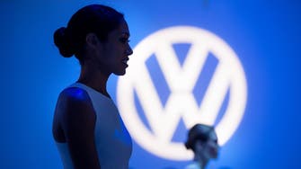 Volkswagen says 11 mln cars worldwide have pollution cheating software