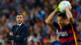 Barca hit by injuries, first signs of fan anger