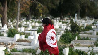 Tunisia lawmaker escapes assassination bid 