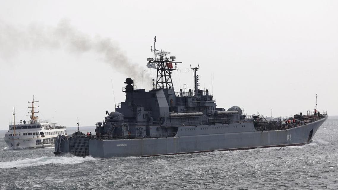 The Russian Navy's large landing ship Novocherkassk sails in the Bosphorus, on its way to the Mediterranean Sea, in Istanbul, Turkey, Oct. 8, 2015. (Reuters)