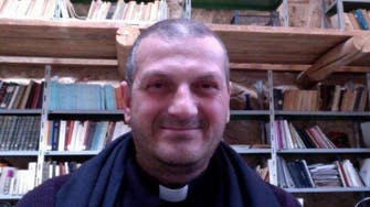 Syria priest kidnapped in Homs is free: church source 