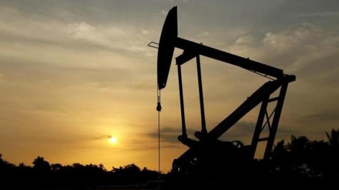An oil pump is seen in Lagunillas, Ciudad Ojeda, in the state of Zulia, Venezuela, March 18, 2015. (Reuters)