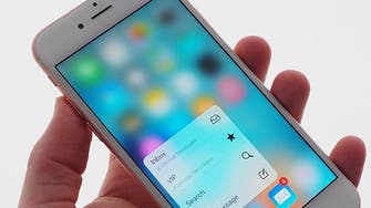 US feds say they’ve accessed phone at center of Apple data case