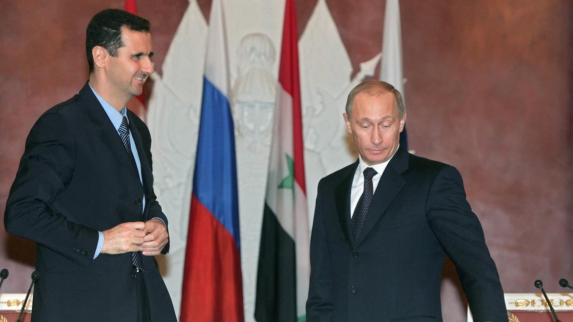 Syrian President al-Assad and Russian President Putin prepare to make a statement after the signing ceremony in the Kremlin. Syrian President Bashar al-Assad (L) and Russian President Vladimir Putin prepare to make a statement after the signing ceremony in Moscow's Kremlin, January 25, 2005. (Reuters)