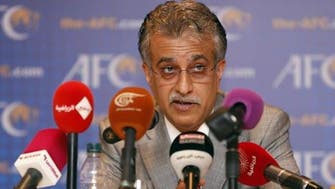 Sheikh Salman submits candidacy papers to FIFA