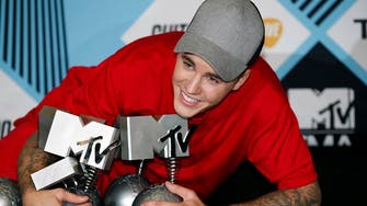  Justin Bieber wins big at MTV EMAs with 5 awards