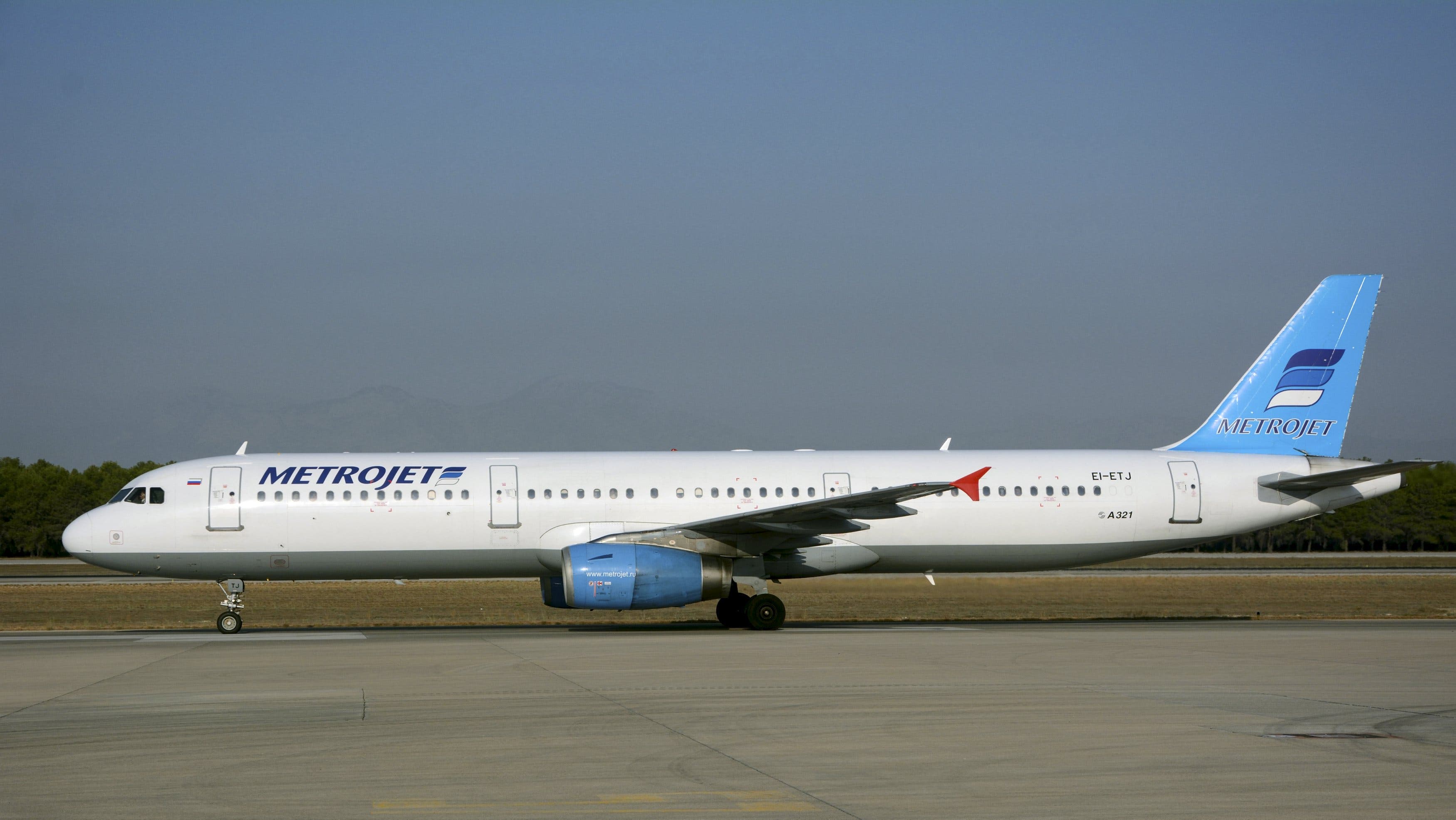 The Metrojet's Airbus A-321 with registration number EI-ETJ that crashed in Egypt's Sinai peninsula, is seen in this picture taken in Antalya, Turkey September 17, 2015. (Reuters) 
