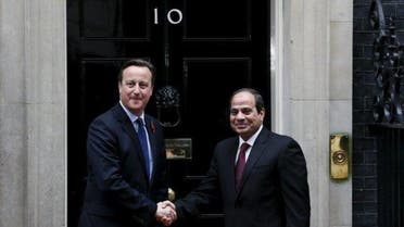 Britain's Prime Minister David Cameron (L) meets Egypt's President Abdel Fattah al-Sisi outside of 10 Downing Street in London, Britain November 5, 2015. Reuters 