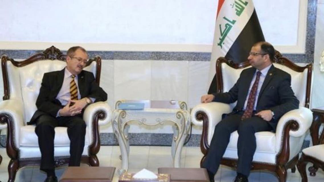 الجبوري مع نائب رئيس البعثة الأممية في العراق