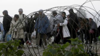 Macedonia warns of ‘security risk’ over migrant bottleneck