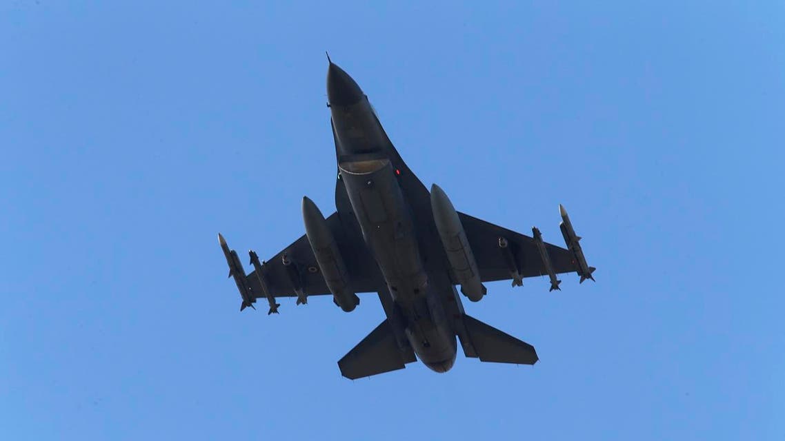 a missile-loaded Turkish Air Force warplane rises in the sky after taking off from Incirlik Air Base, in Adana, southern Turkey. (File photo: AP)