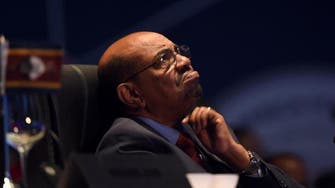 Sudan security arrests three opposition figures 