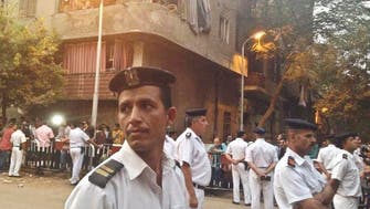 Gunmen kill four Egypt policemen south of Cairo 