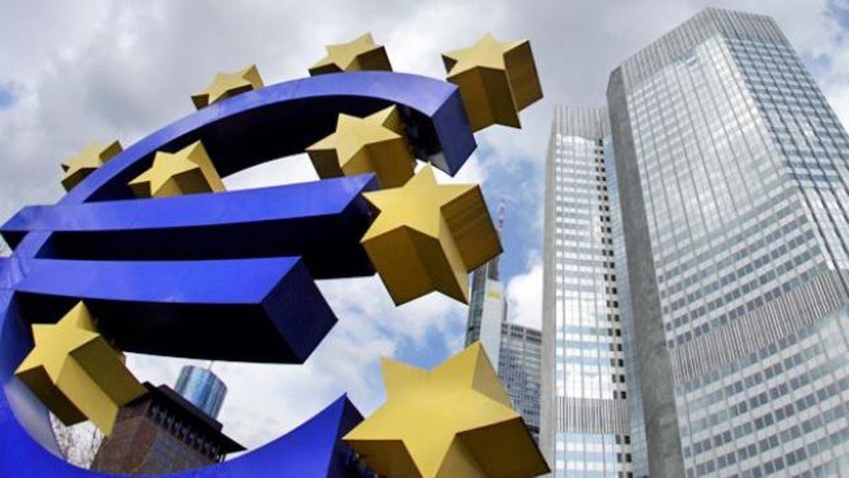 “المركزي” الأوروبي قد يرفع أسعار الفائدة لتعود إلى الصفر في 2022
