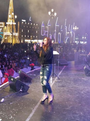 komal singing