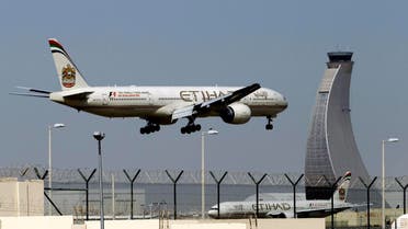 An Etihad Airways plane prepares to land at the Abu Dhabi airport in the United Arab Emirates. (File photo: AP)