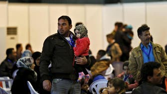 Canada set to airlift in first group of Syrian refugees