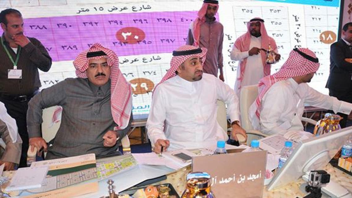 مزاد مخطط دانة الرامس