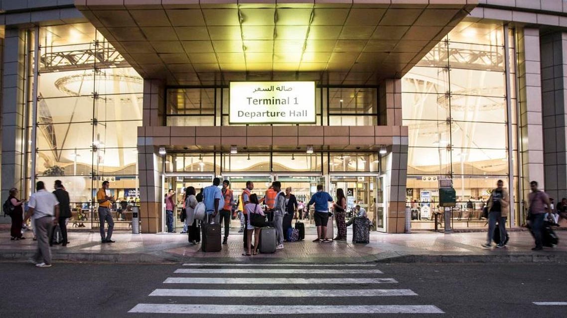 Tourists arrive to the departure hall of the Sharm el-Sheikh airport, south Sinai, Egypt, Saturday, Nov. 7 2015 (AP)