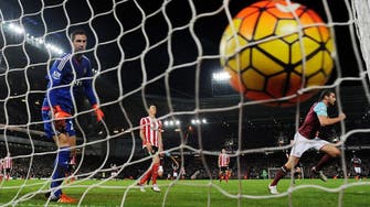 Carroll header seals West Ham win over Liverpool