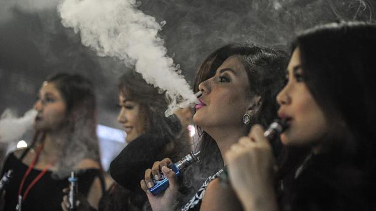 Un Islamic e cigarette habit catches like fire in Malaysia