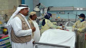 King Salman Center treats wounded Yemenis in Taiz, Aden hospitals