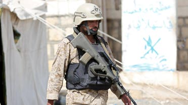 A v soldier loyal to Yemen's government secures a part of the base of the Yemeni Army's 3rd Region in the country's central province of Marib January 13, 2016. (Reuters)