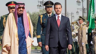 Saudi king meets Mexican president, signs pacts