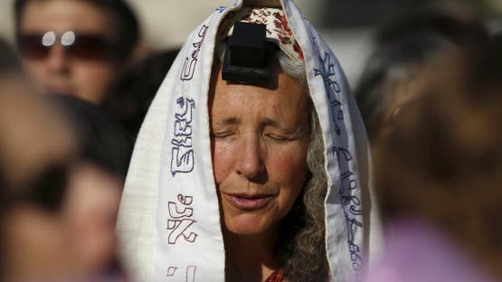 Israel approves mixed sex Jewish prayer site at Western Wall 