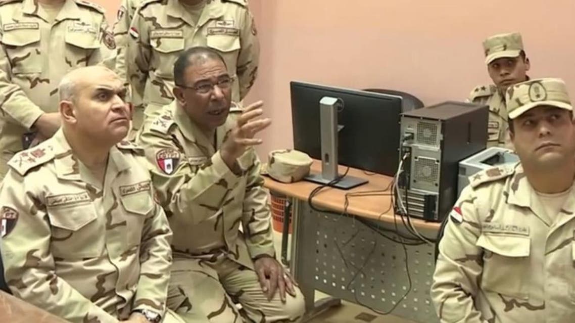 وزيرا الدفاع والداخلية يتفقدان قواتهما بسيناء