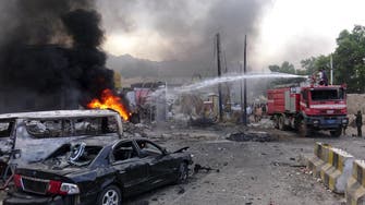 1300GMT: Suicide bomber targets Yemeni army camp in Aden