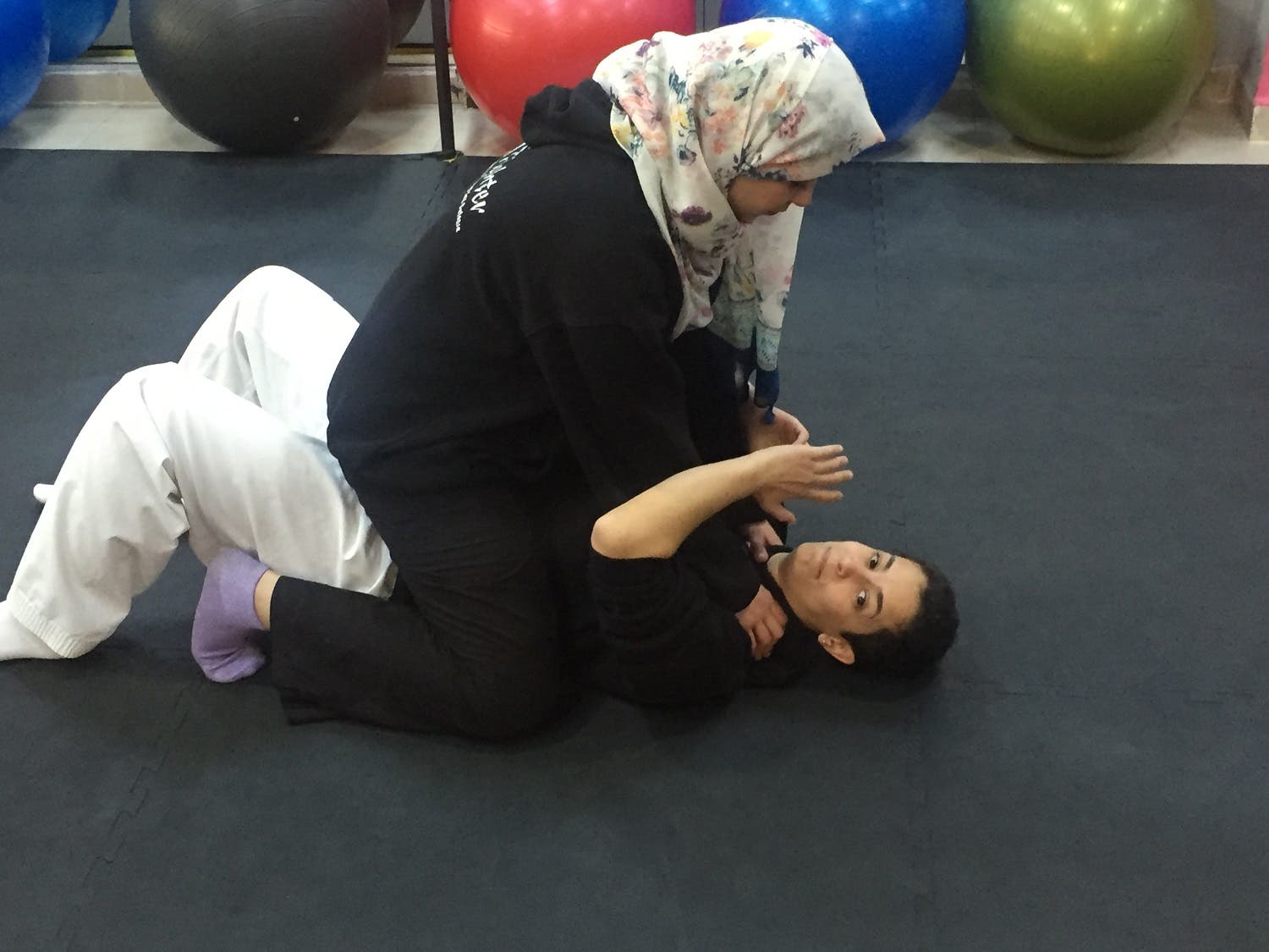 SheFighter aims to help women acquire the necessary skills to protect themselves in dangerous situations, as well as develop self-confidence. (Leen Hajjar/Al Arabiya English)