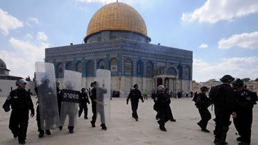 Israeli forces take position during clashes with Palestinian worshippers at the Al-Aqsa Mosque compound in Jerusalem's Old City. (File photo: AP)
